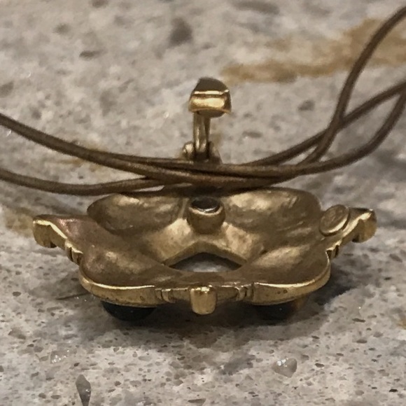 Premier Designs Necklace w/ Gold Pendant w/ Accent - Picture 8 of 8